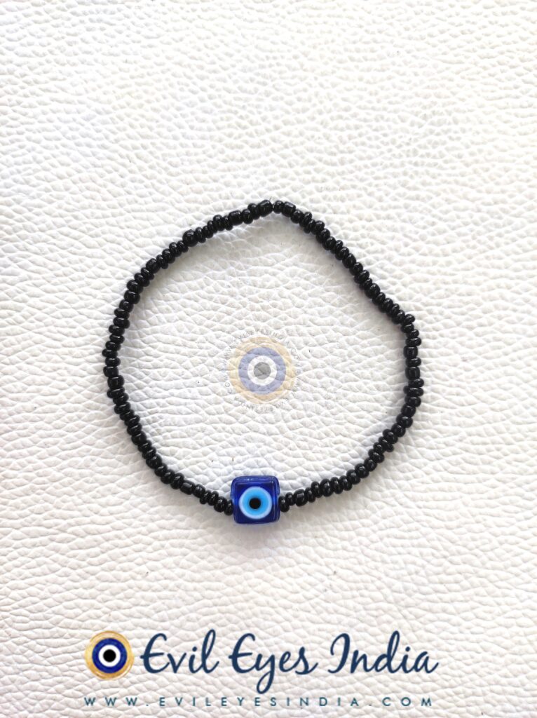 Single Evil Eye Bracelet with Tiny beads