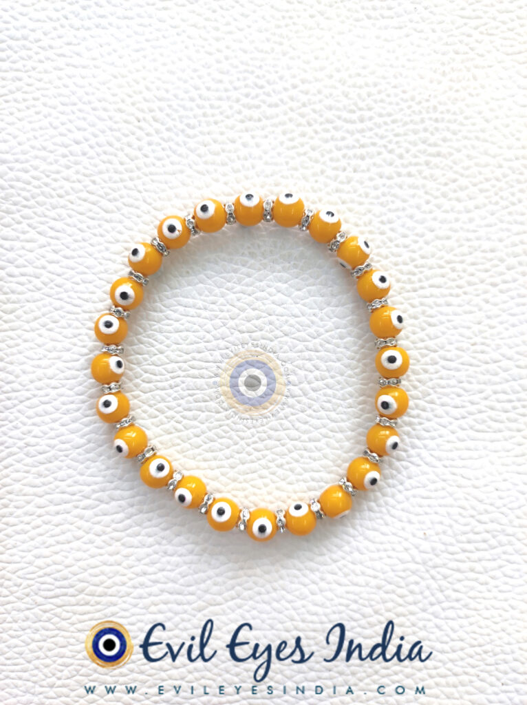 Full evil eyes with zircon bracelets
