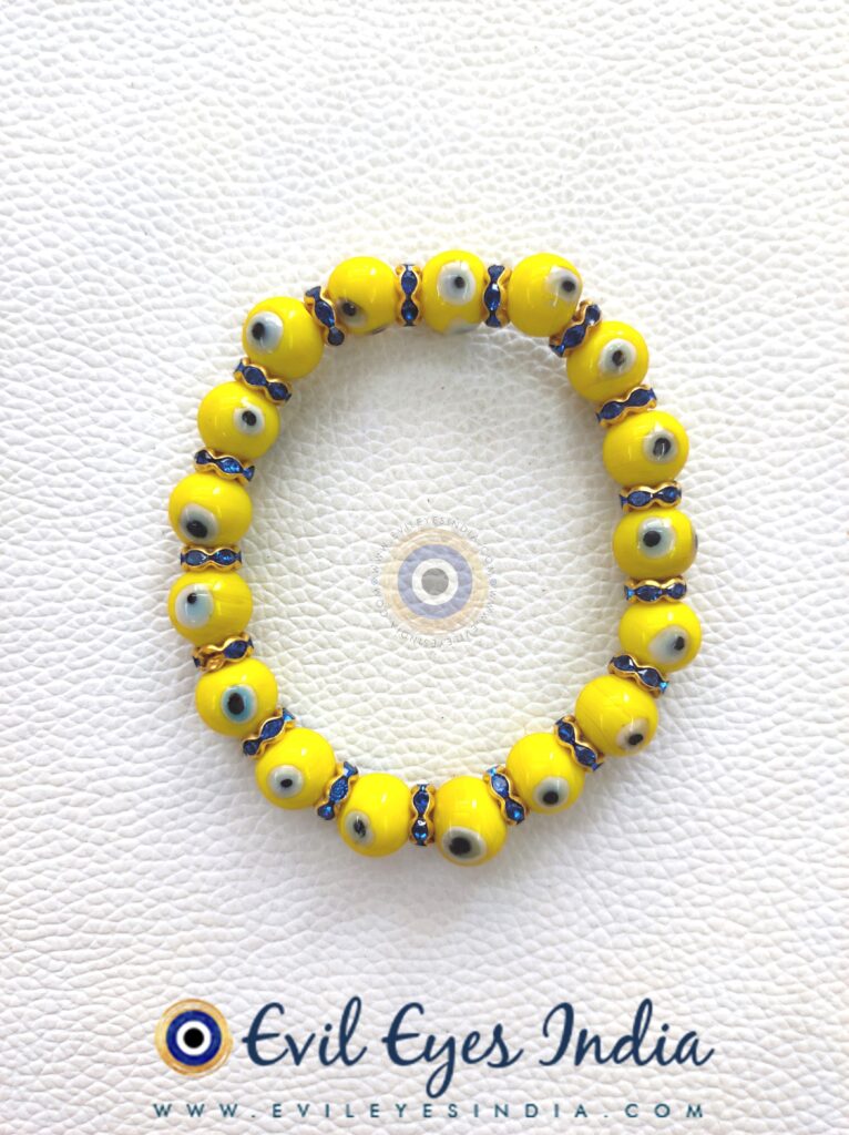 Full evil eyes with zircon bracelets