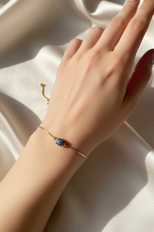 Minimalist Gold Adjustable Bolo Bracelet with Cube Evil Eye Charm