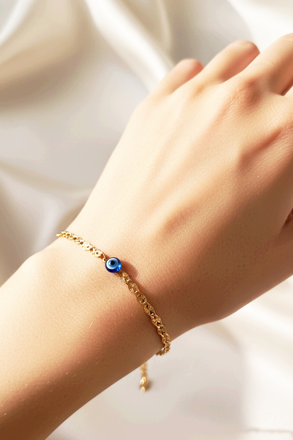 Delicate Gold Coin-Edge Chain Bracelet with Central Evil Eye Charm
