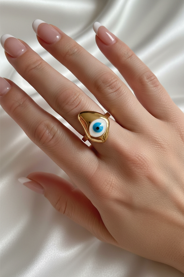 Bold Golden Evil Eye Protection Ring – Statement Piece for Strength & Style