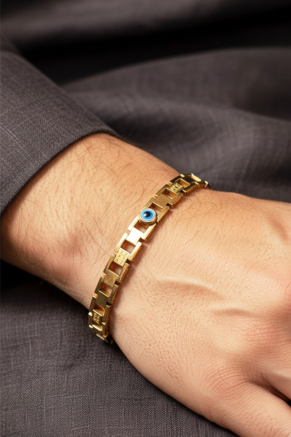 Executive Gold Anti-Tarnish Box-Link Bracelet with Central Evil Eye