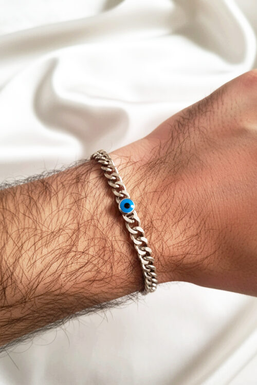 Classic Silver Curb Chain Bracelet with Central Evil Eye Charm